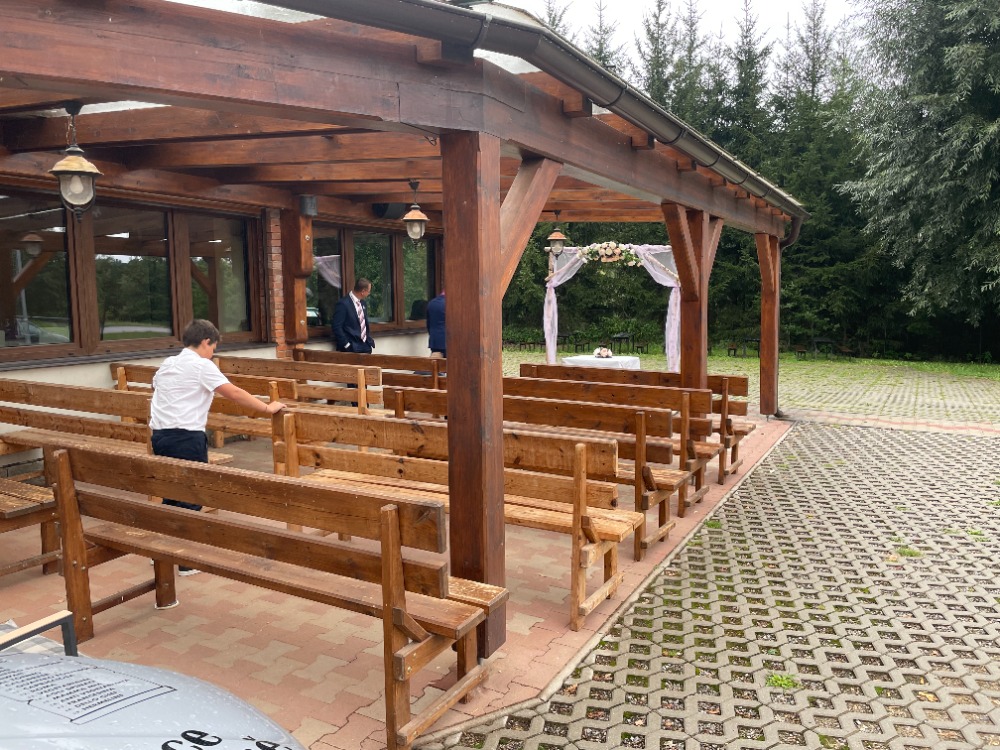 restaurace-kremze-cihelna-chlum-oslavy-zastresena-pergola